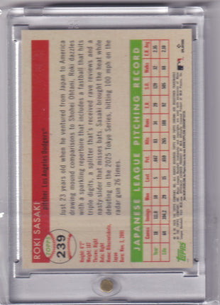 Roki Sasaki 2025 Topps Chrome #239 Los Angeles Dodgers Gold Refractor