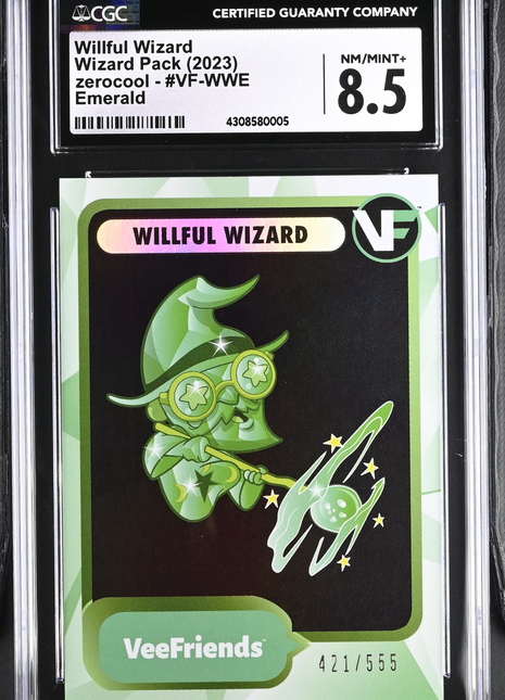 2023 VeeFriends Willful Wizard #VF-WWE English CGC 8.5 Emerald /555 GaryVee